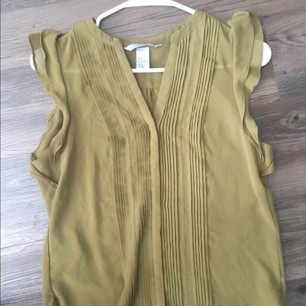 Khaki top
